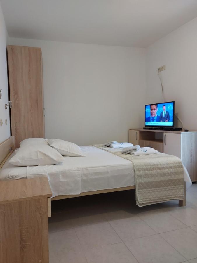 Apartments Jelicic Biograd Na Moru Exterior photo