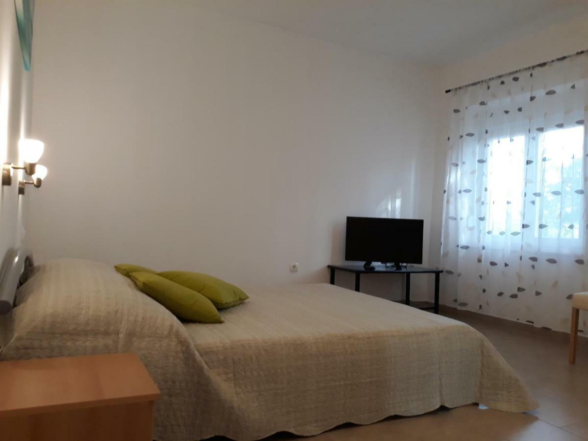 Apartments Jelicic Biograd Na Moru Exterior photo